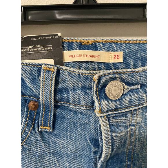 New Levi's Premium Wedgie Straight high rise denim Jeans size 26 - Picture 3 of 4